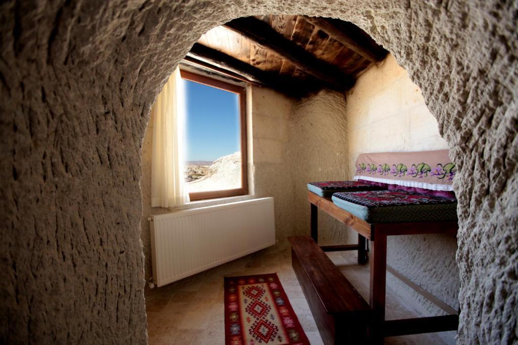 Отель Arif Cave