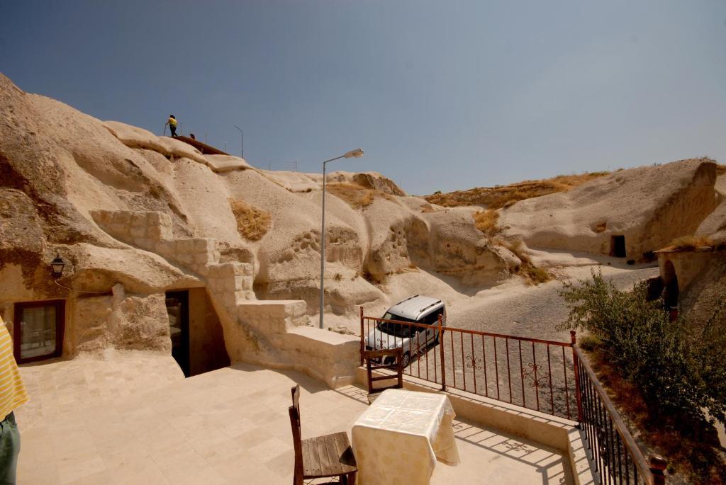 Arif Cave Отель 2*